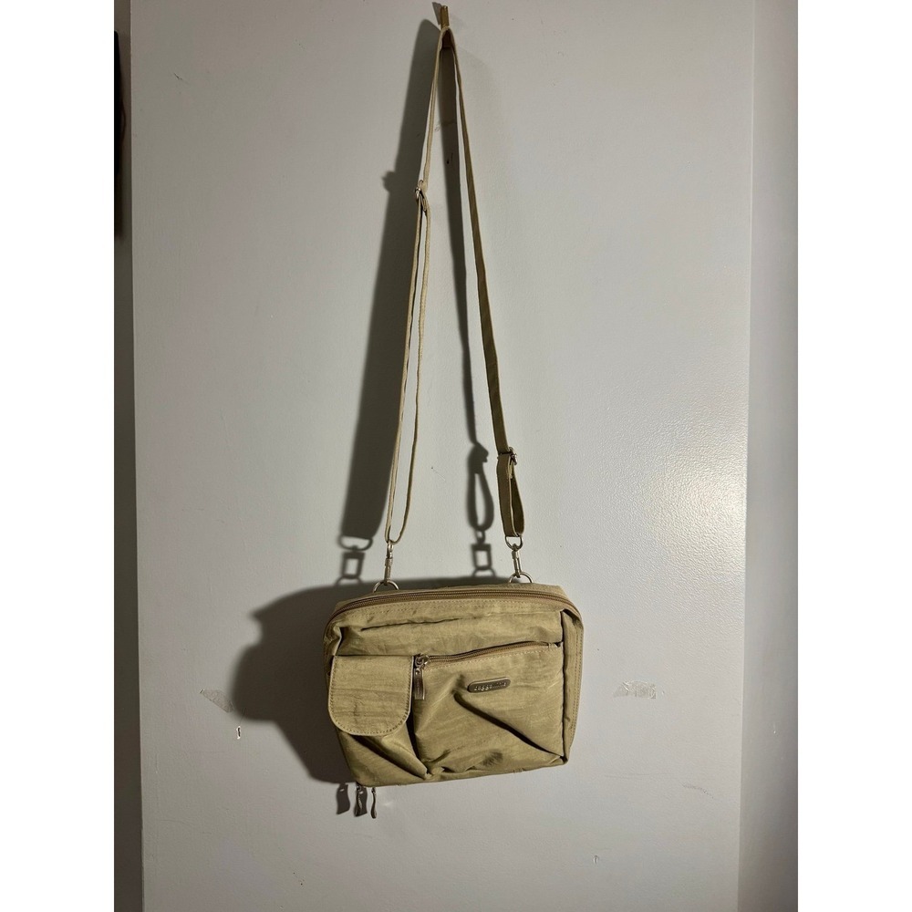 Baggallini tan crossbody belt bag pockets zippered compartments travel